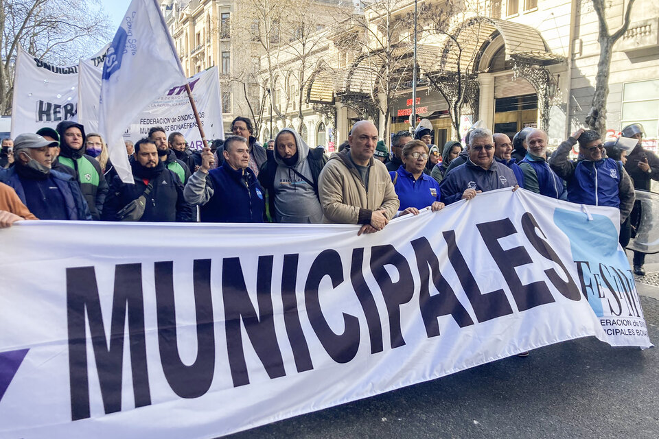 Los municipales que corren a la inflación